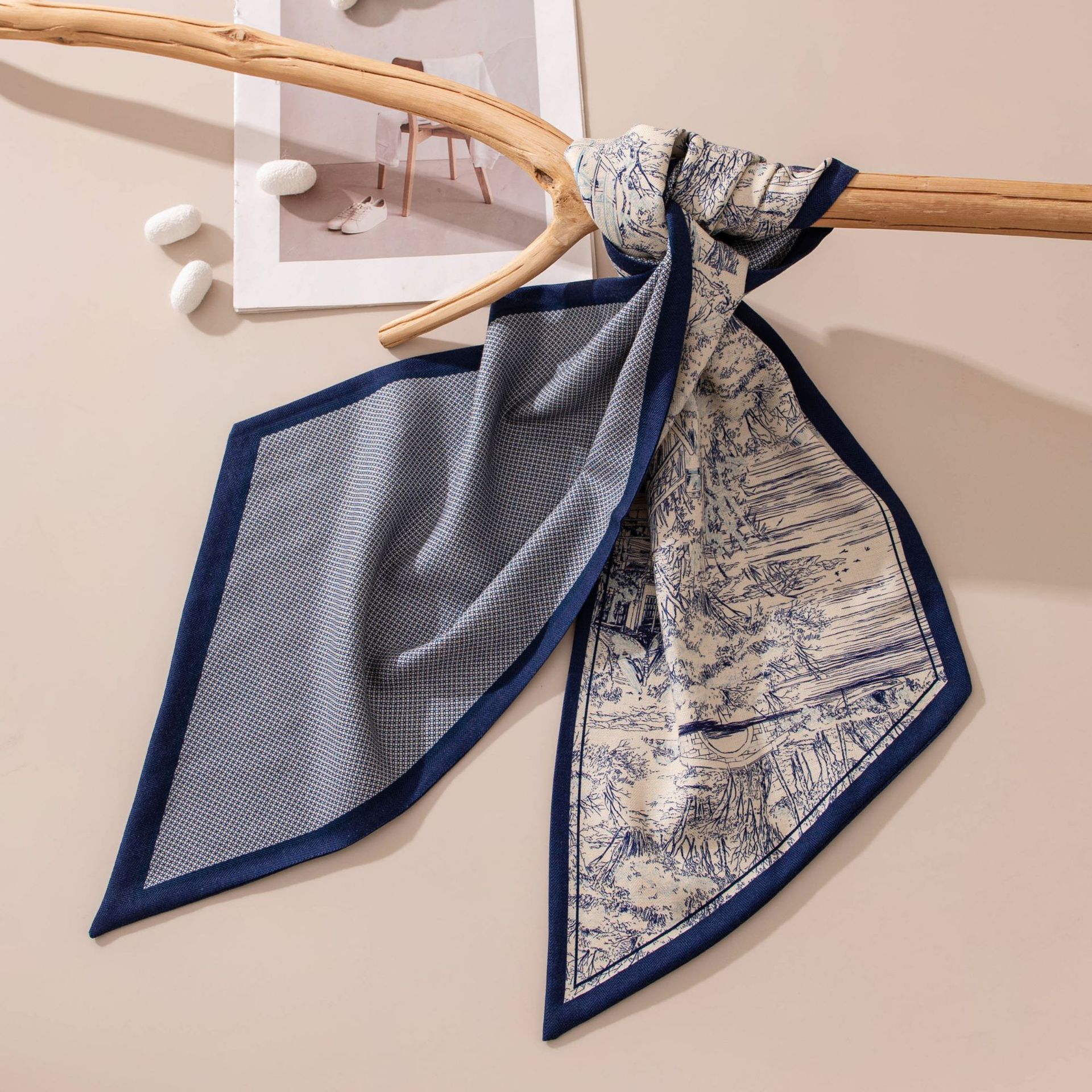 The Double-Layer Silk Wool Neck Warmer - Image 3