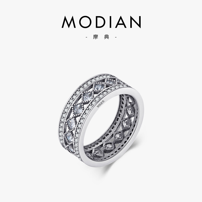 The S925 Vintage Full Diamond Fashion Ring