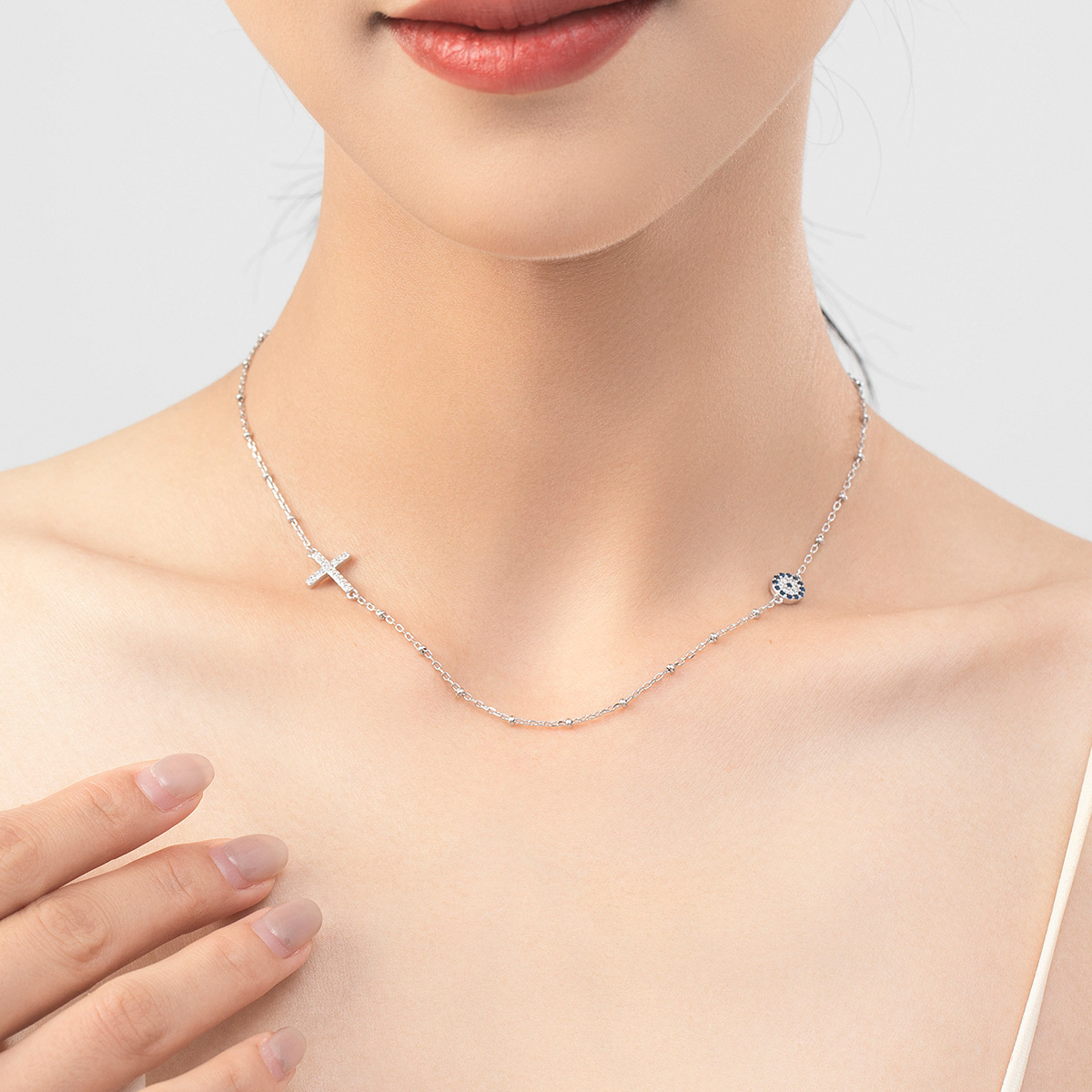 The S925 Sterling Silver Blue Eye Pendant Choker - Image 2