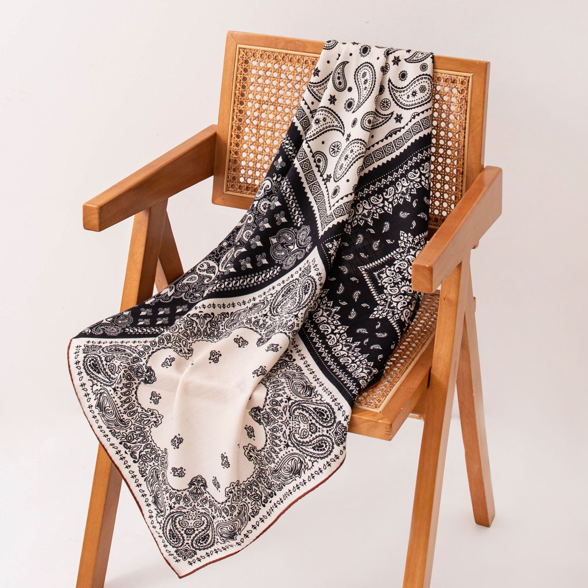 The Silk Wool Winter Neck Scarf
