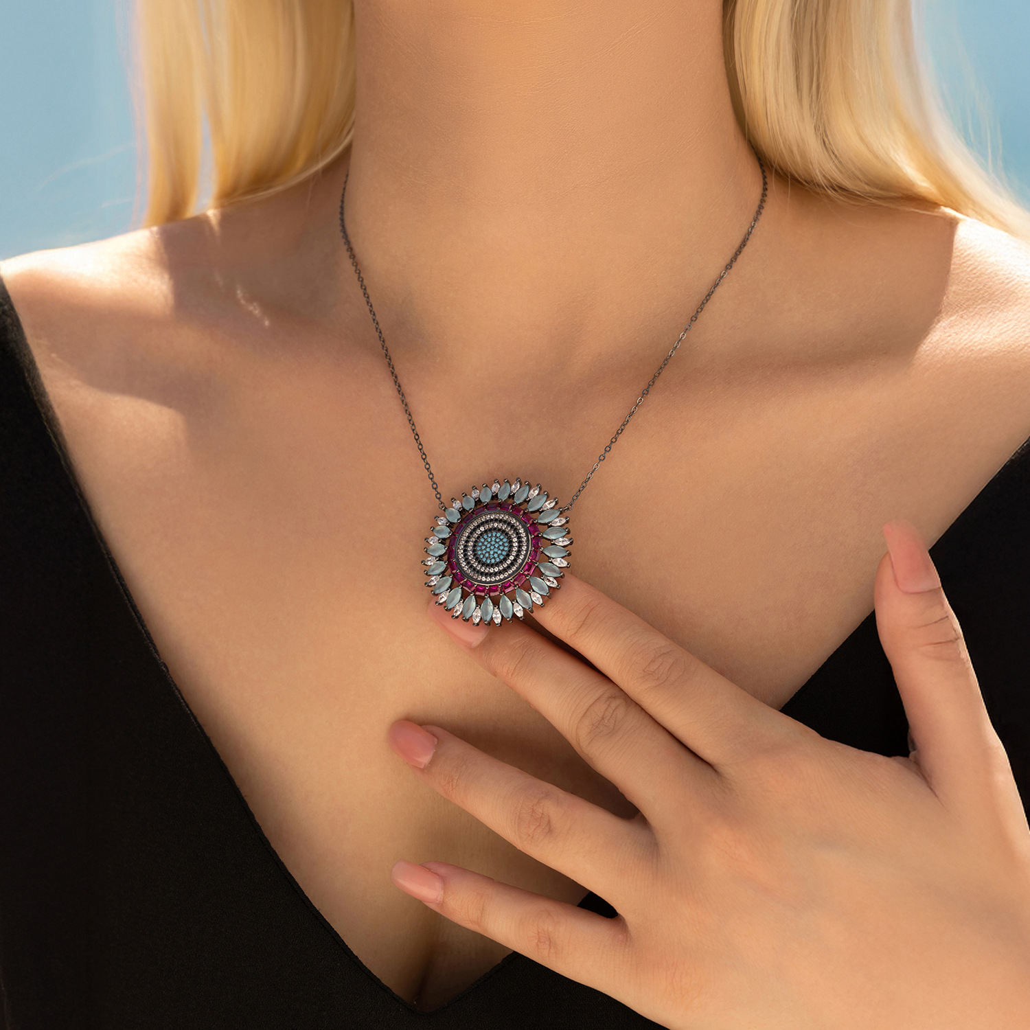 The S925 Sterling Silver Full Diamond Pendant Necklace - Image 2