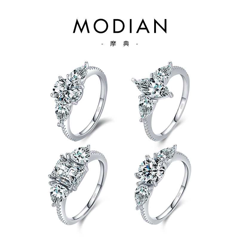 The S925 Sterling Silver Cubic Zirconia Engagement Ring - Image 2