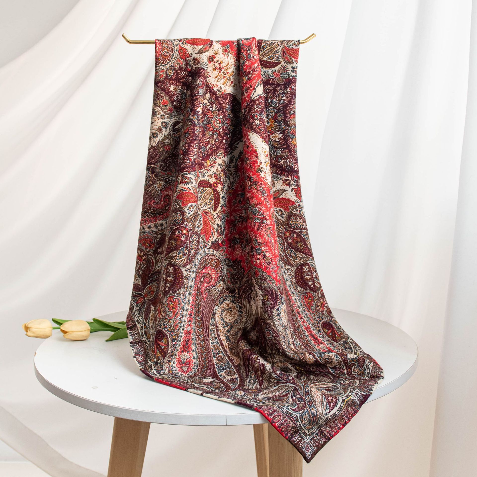 FHZ25-90215-1 Hand Rolled - Double-sided Random Pattern Red Pink