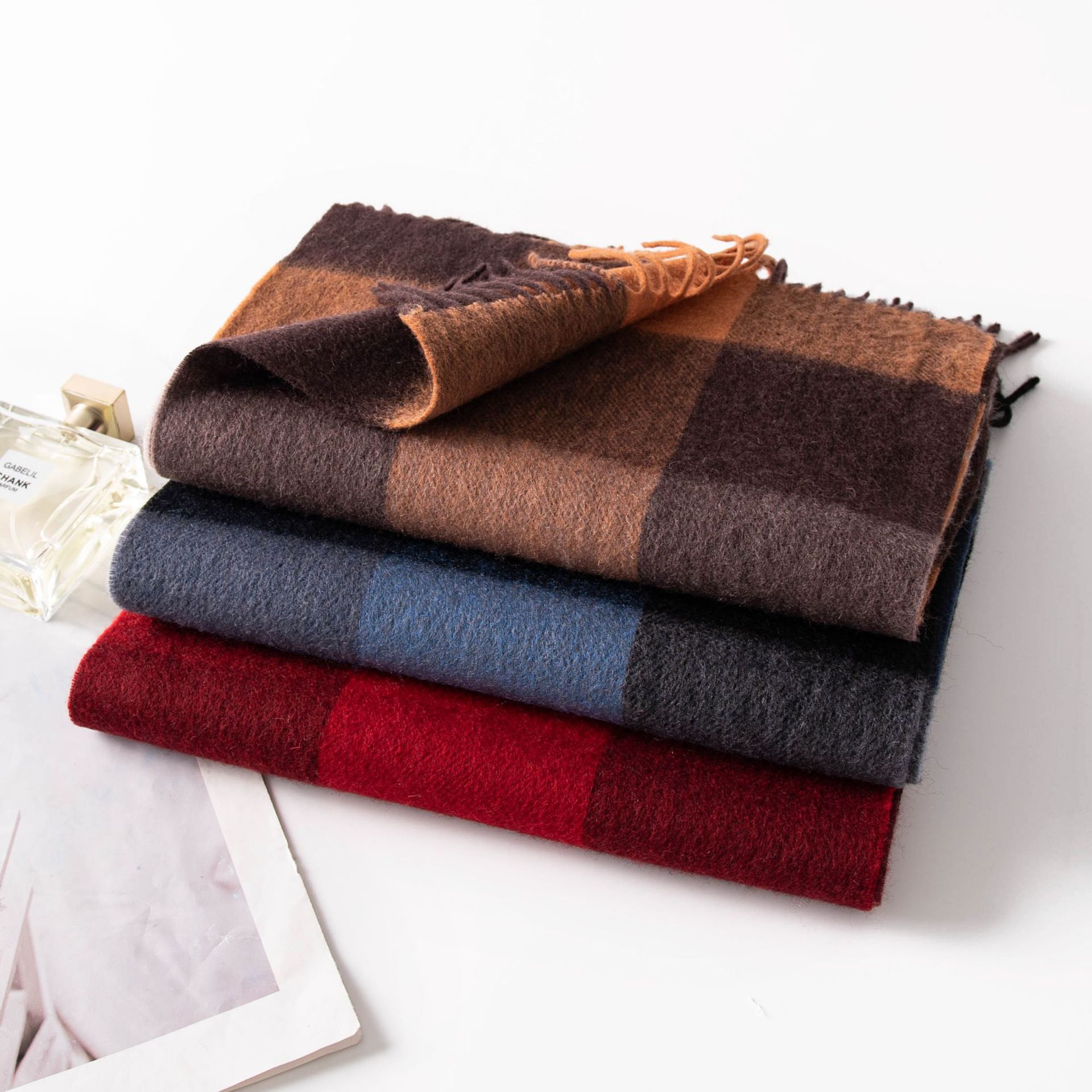 The 100% Wool Plaid Tassel Scarf - Image 2