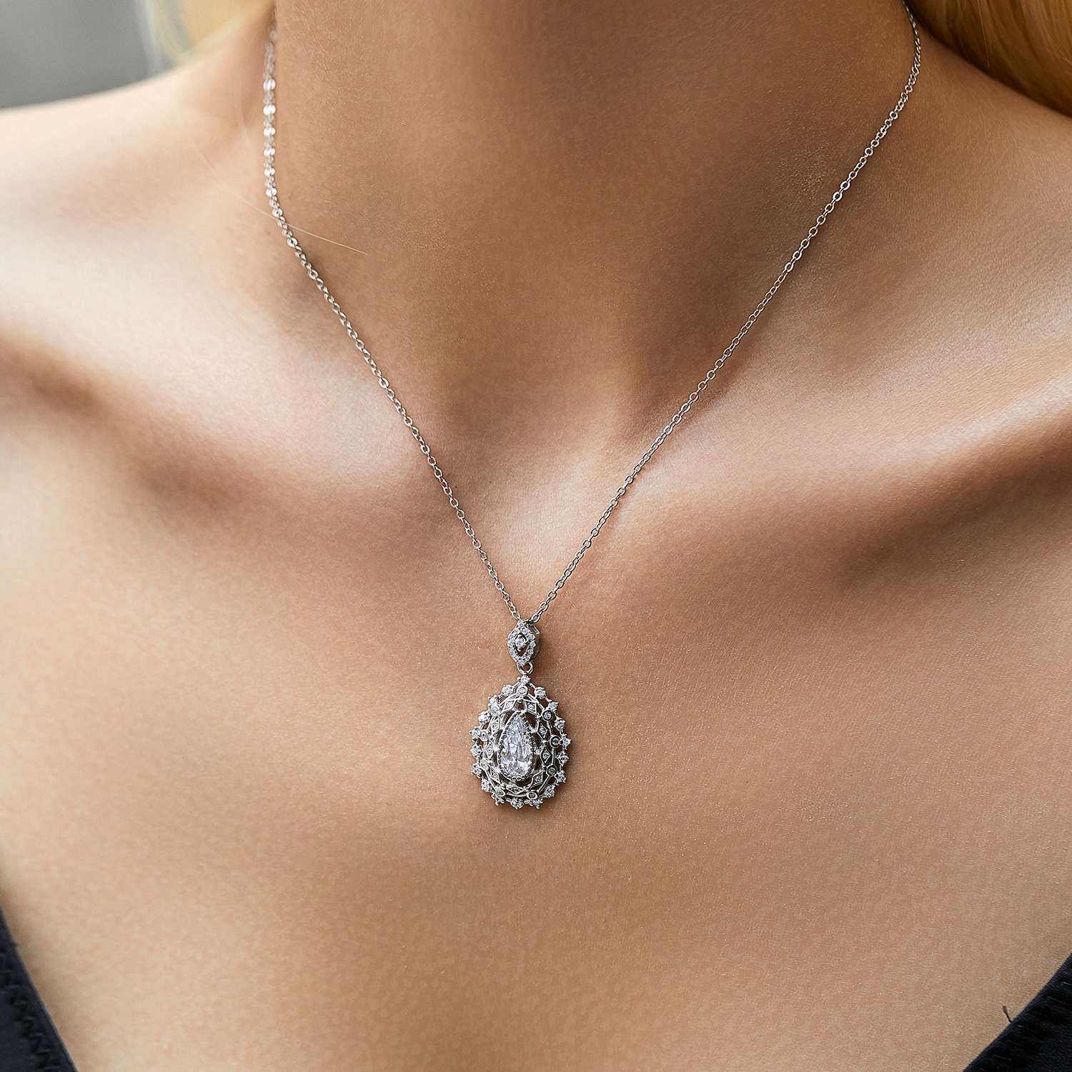 The S925 Sterling Silver Full Diamond Teardrop Pendant Necklace - Image 2