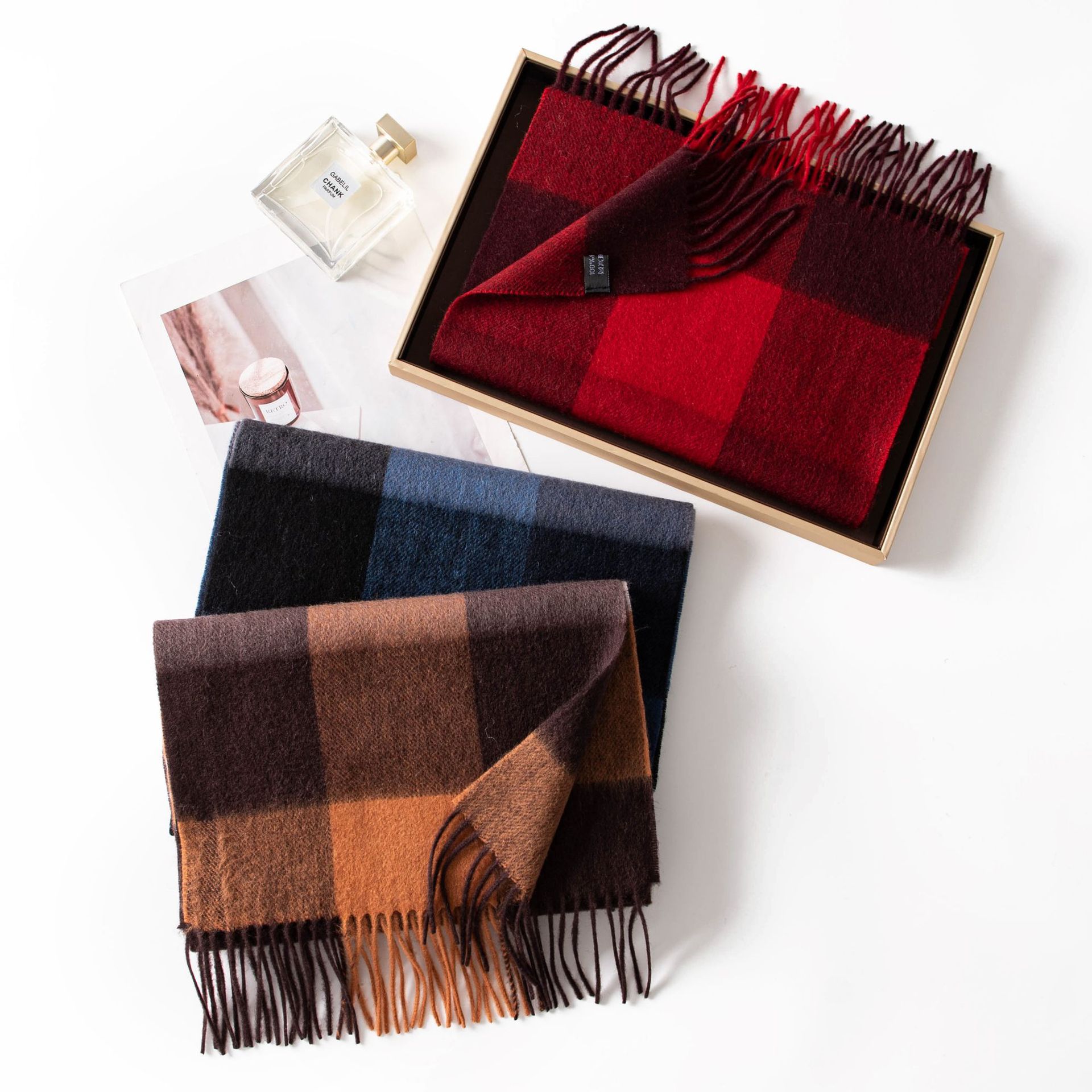 The 100% Wool Plaid Tassel Scarf - Image 4