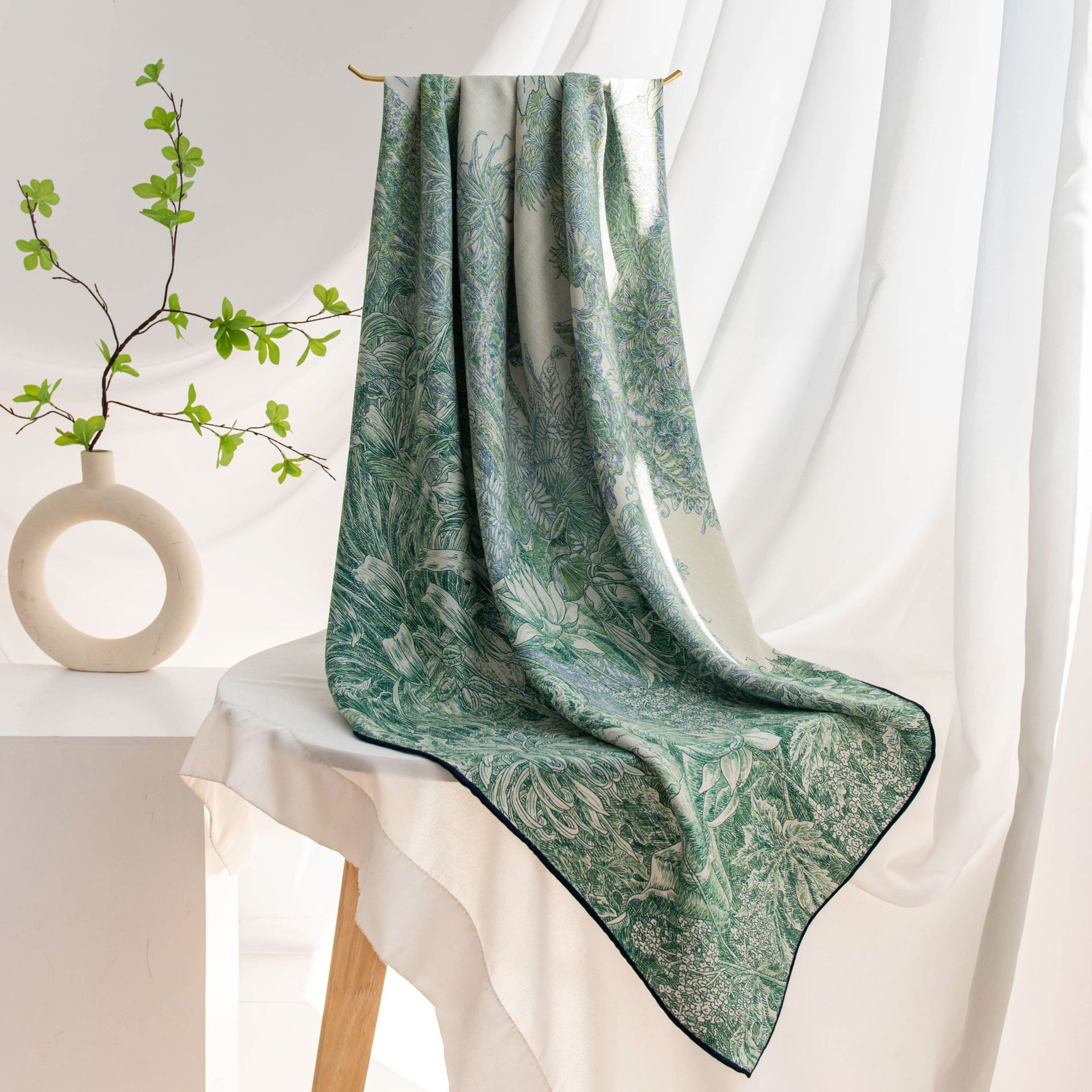FHZ25-90013-1 Hand Rolled - Double-sided Towel Blue Green Floral