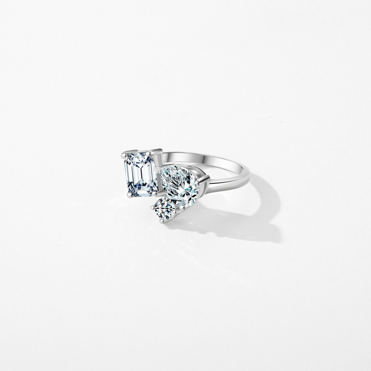 The S925 Sterling Silver Geometric Zircon Ring - Image 4