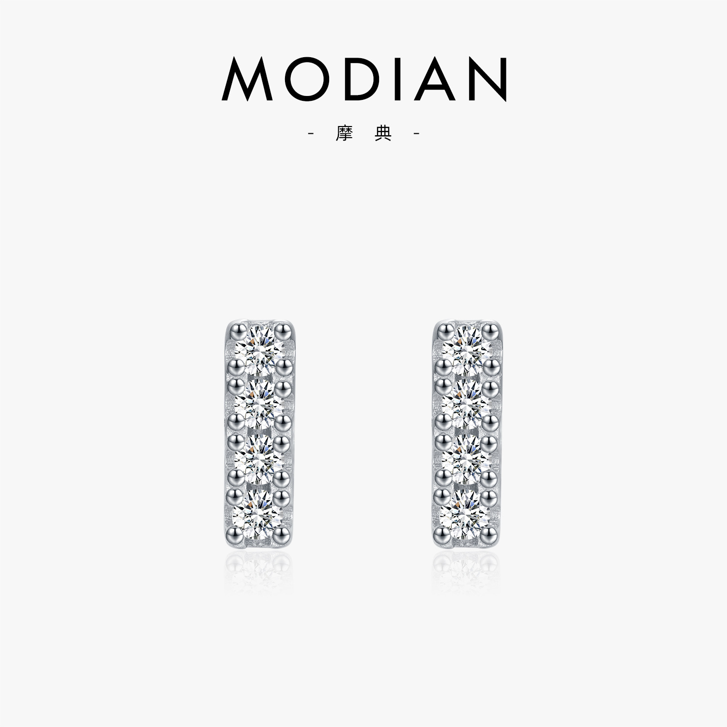 The D Color Moissanite 925 Silver Stud Earrings