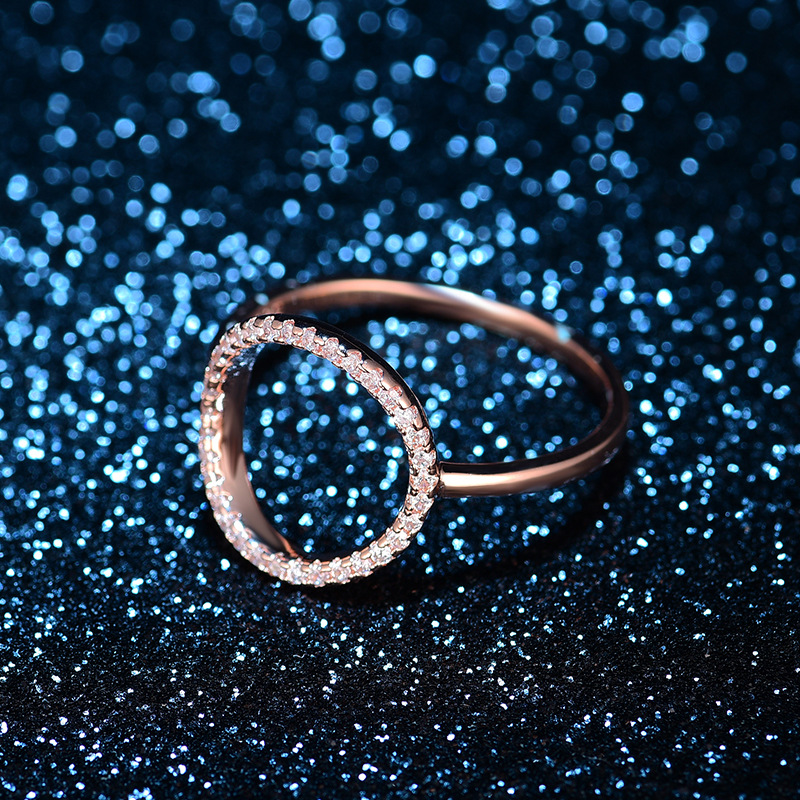 The S925 Sterling Silver Round Hollow Rhinestone Ring - Image 2
