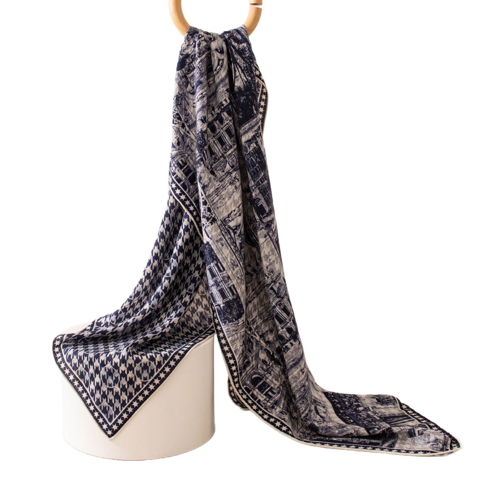 The Hand-Rolled Double-Sided Silk Wool Pashmina Shawl - Image 5