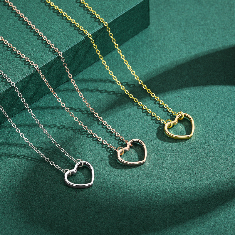 The S925 Sterling Silver Minimalist Heart Necklace - Image 4