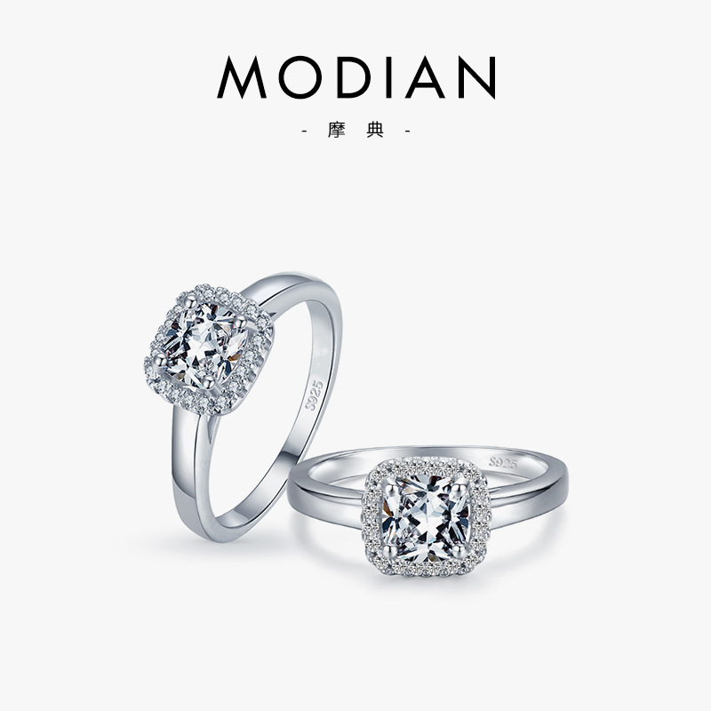 The S925 Sterling Silver Hand-Set Zircon Ring