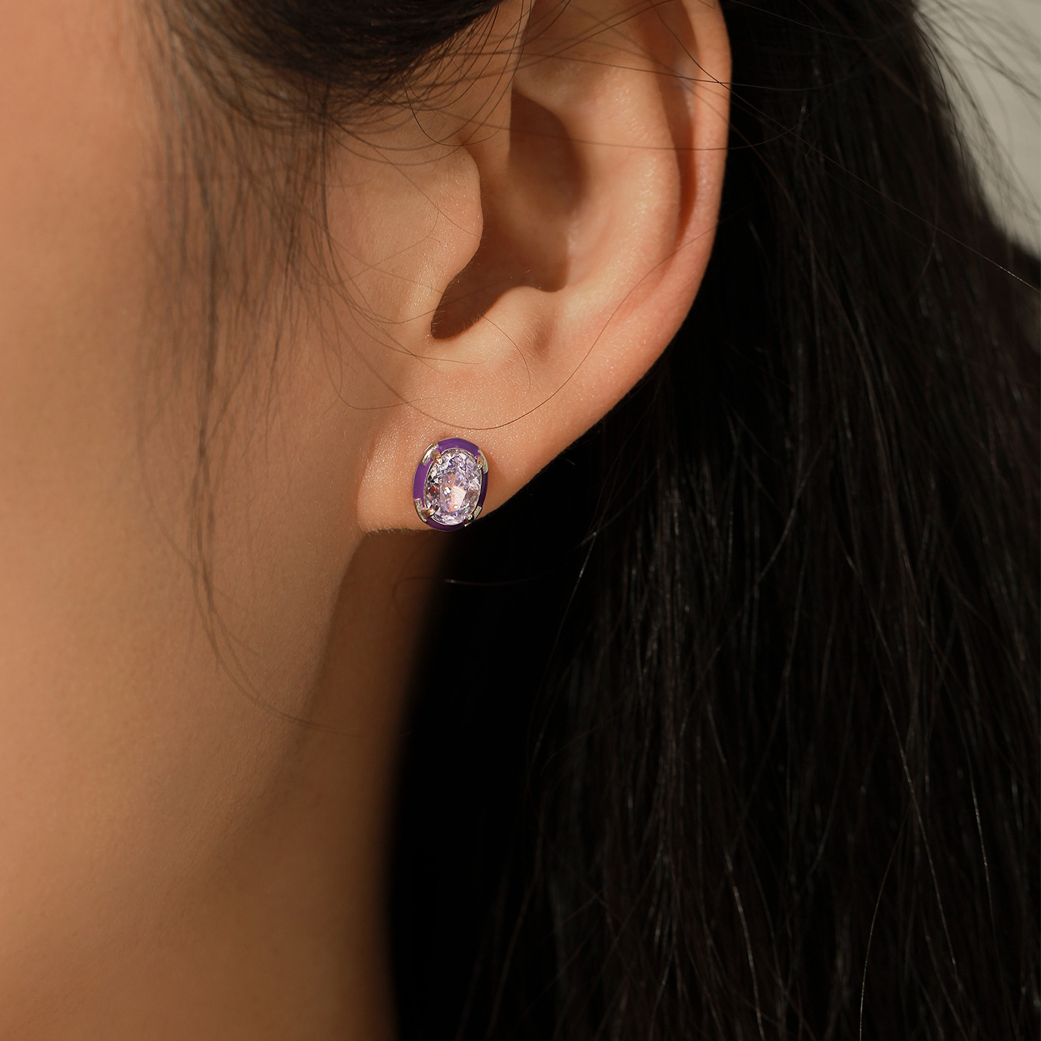 The Lavender Ice Egg-Shaped S925 Sterling Silver Stud Earrings - Image 2