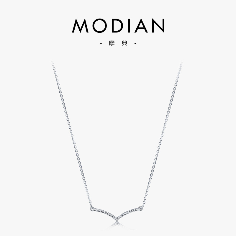 The S925 Sterling Silver Geometric Rhinestone Pendant Necklace