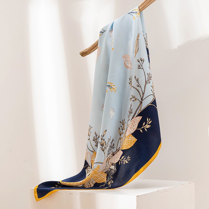 9204-2 Yellow Trim Navy