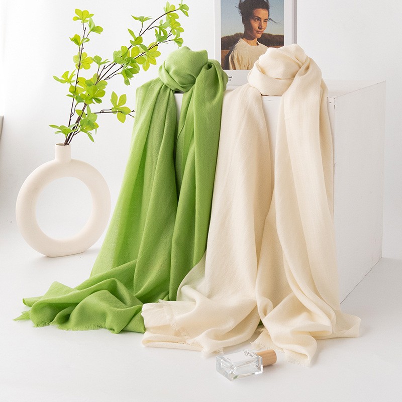 The Solid Color Cashmere Wool Scarf with Fringe
