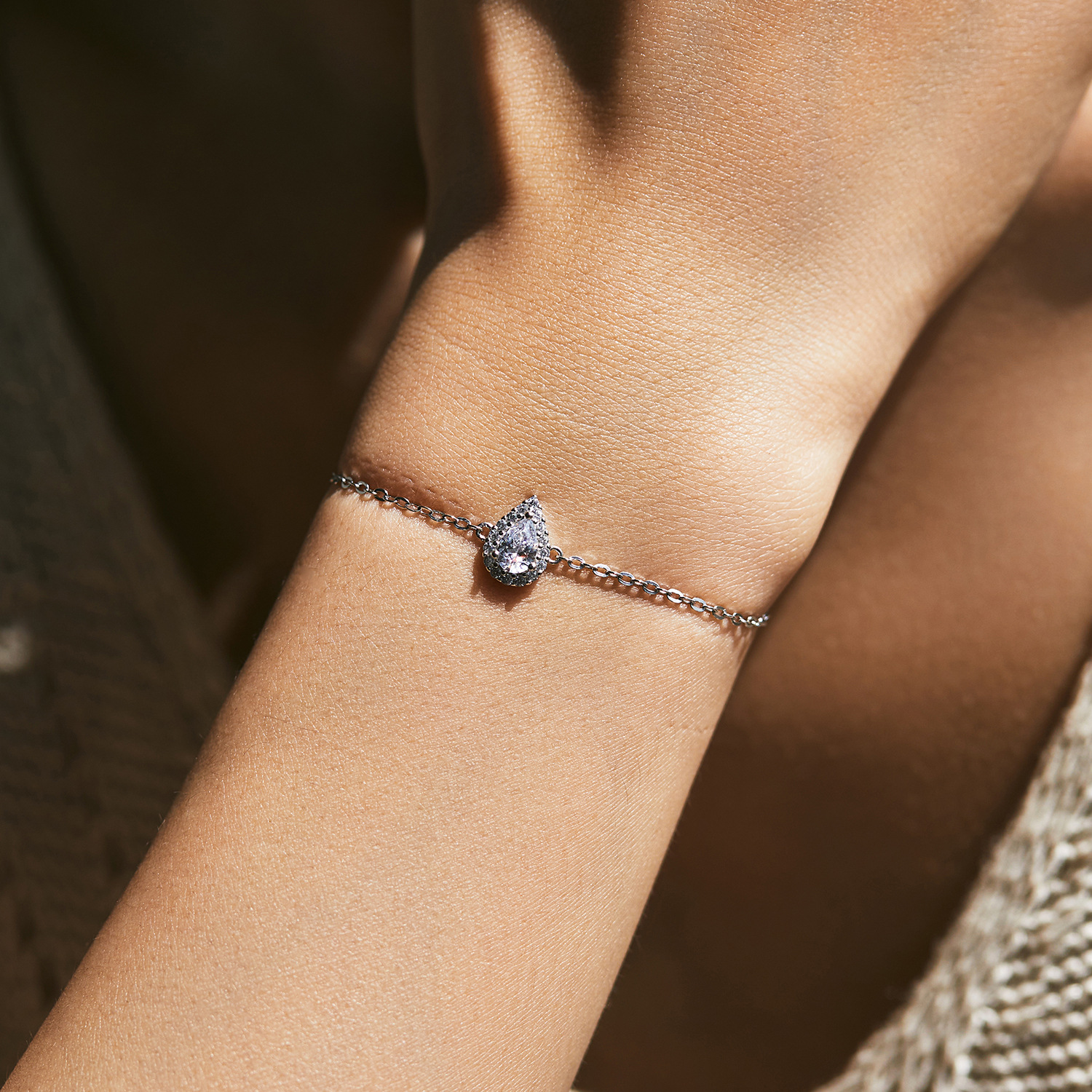 The S925 Sterling Silver Zircon Drop Bracelet - Image 2