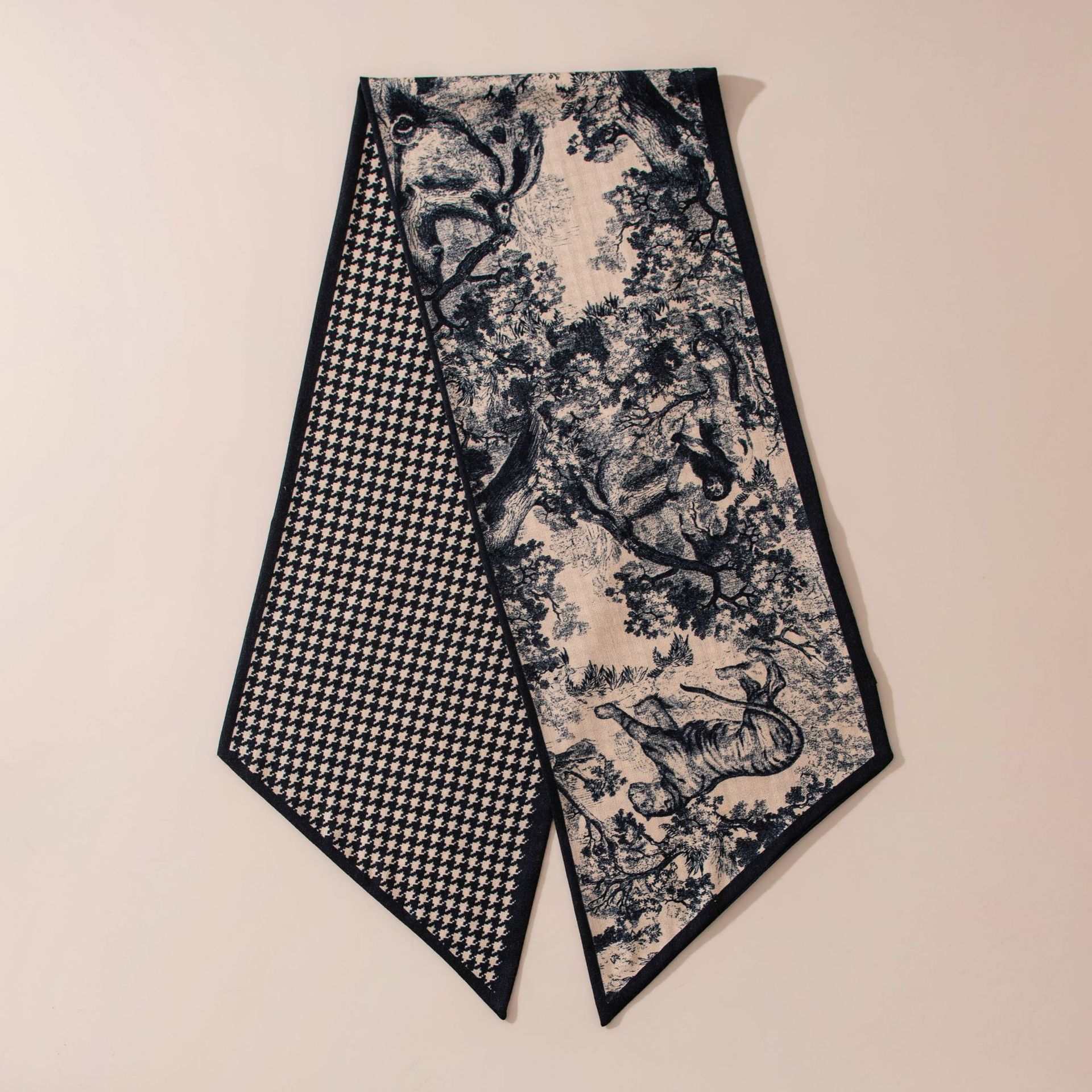 FHZ25-90247 -1 Double-layer Contrast Houndstooth Print