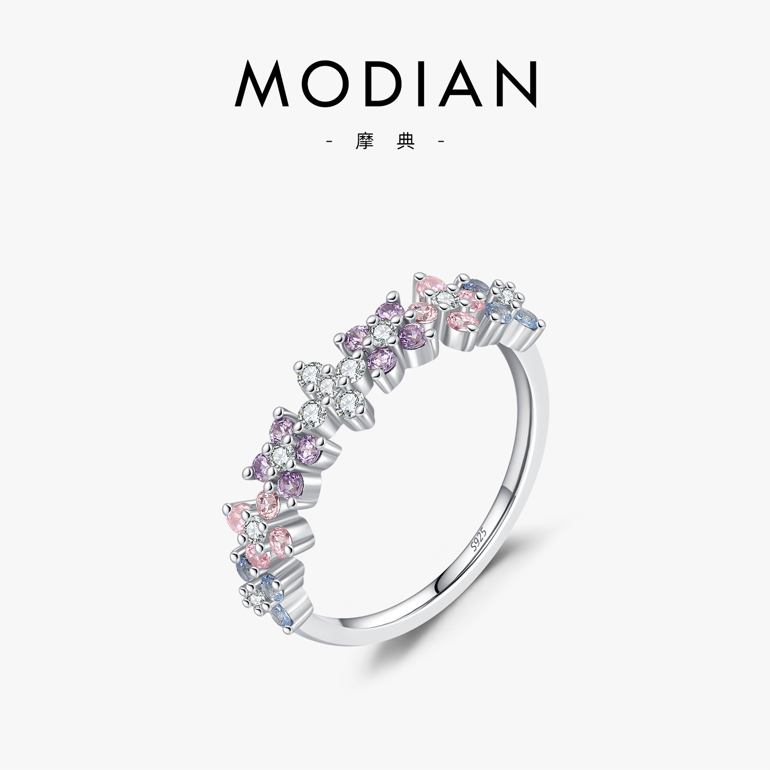 The S925 Sterling Silver Gradient Four Leaf Clover Ring