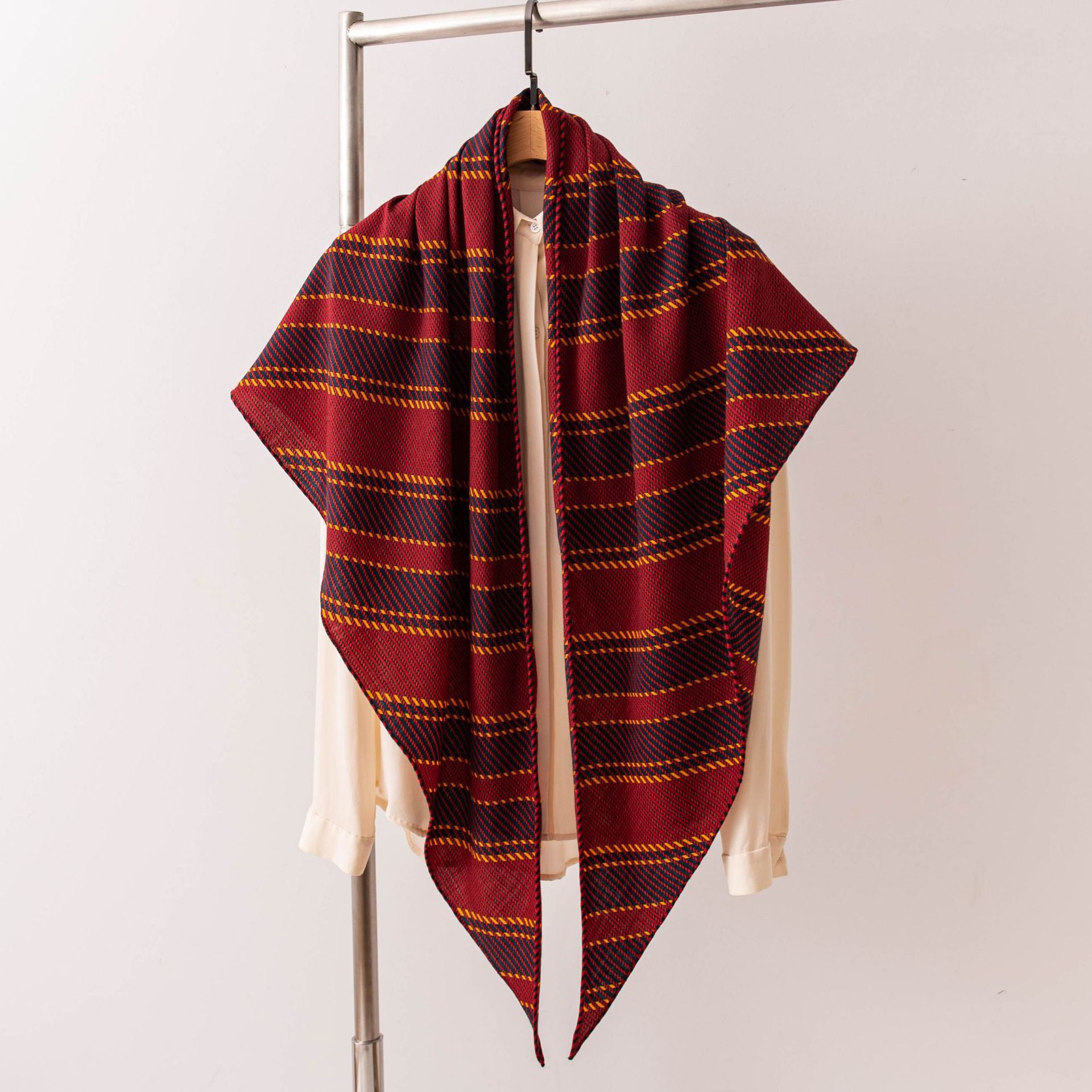 FHZ25-90205-1 Hand-rolled Striped Red