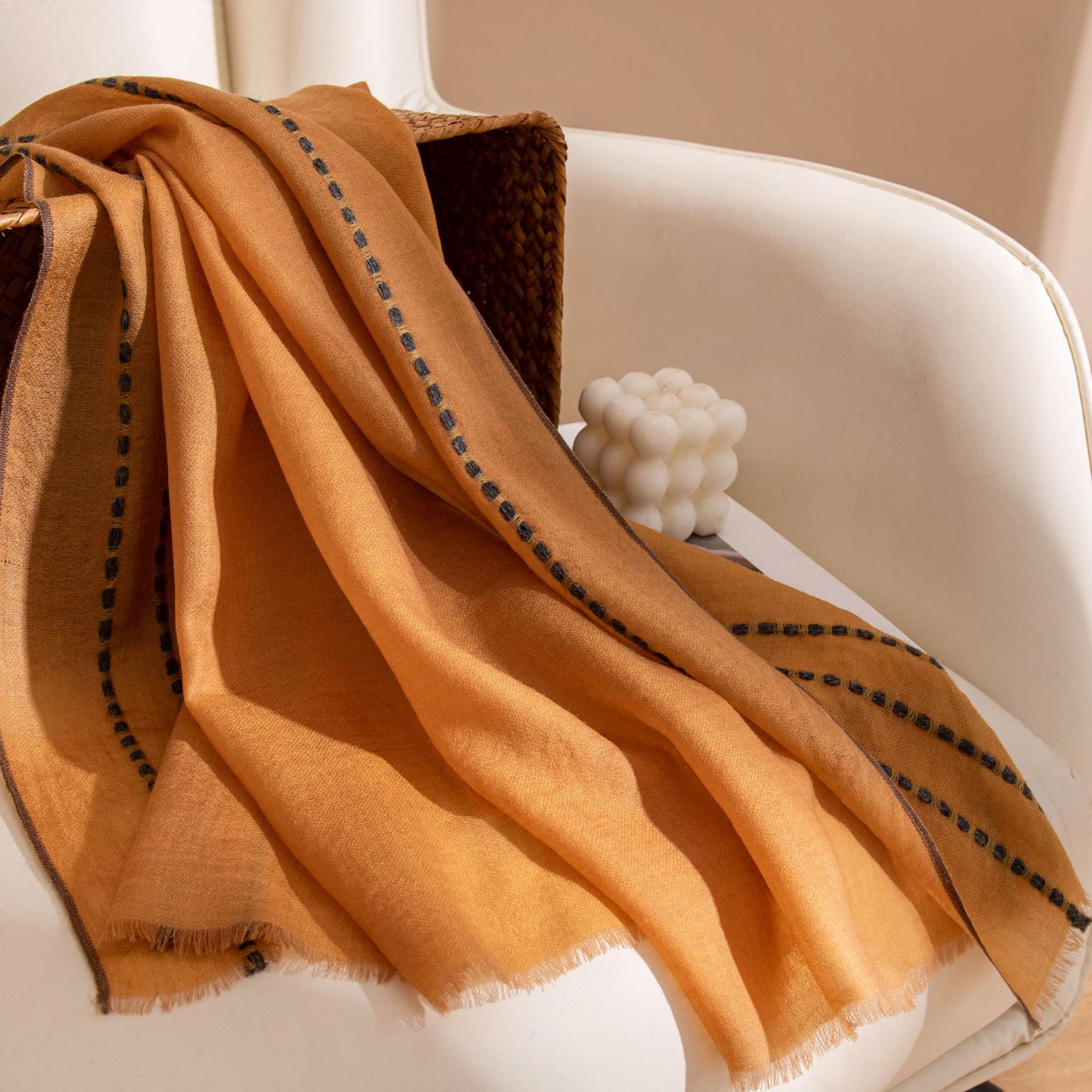 The 100% Wool Solid Color Long Scarf - Image 3