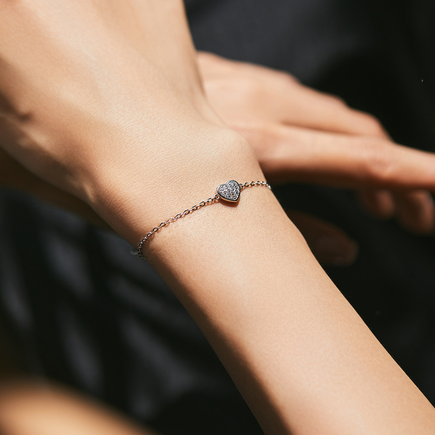 The S925 Sterling Silver Heart Charm Bracelet - Image 2
