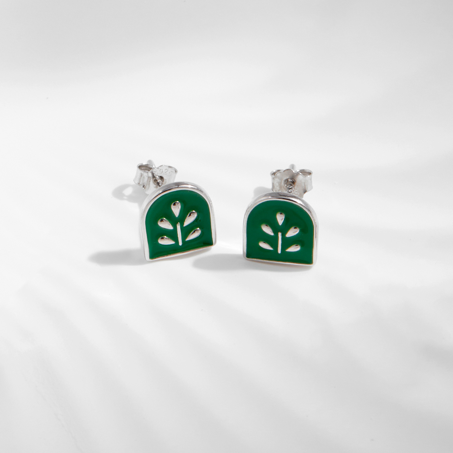 The S925 Sterling Silver Botanical Badge Earrings - Image 4
